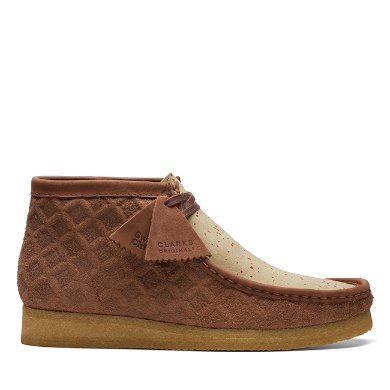 CLARKS X SWEETCHICK WALLABEE BOOT MAN 26163423